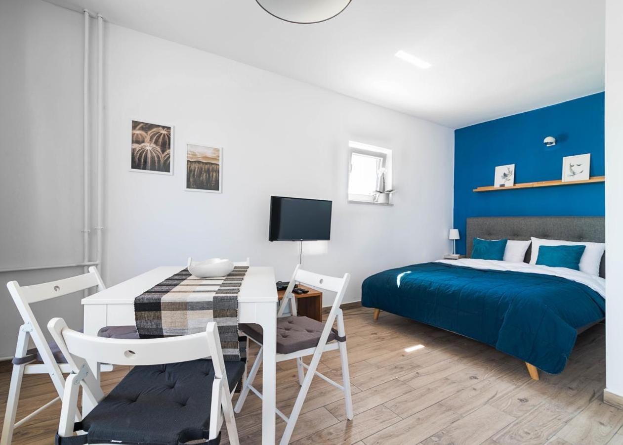 Cozy Apartment In The Centre Of Warsaw, Metro, Wi-Fi - By Hik Apartments Exterior photo