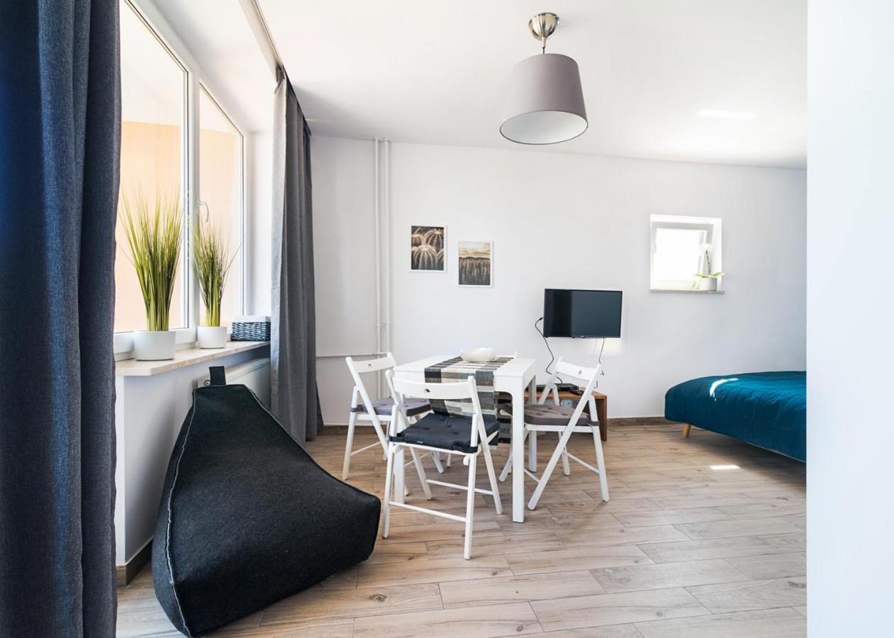 Cozy Apartment In The Centre Of Warsaw, Metro, Wi-Fi - By Hik Apartments Exterior photo