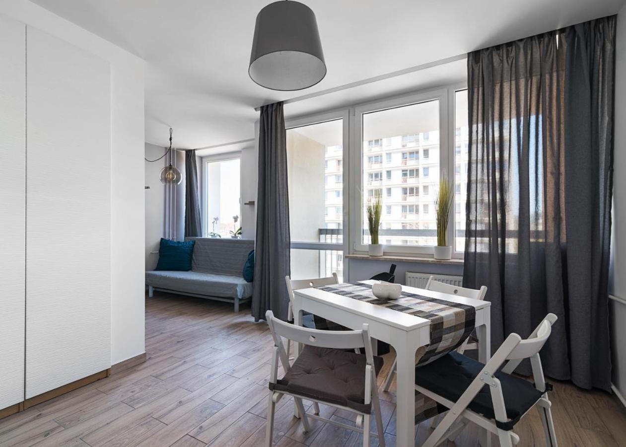 Cozy Apartment In The Centre Of Warsaw, Metro, Wi-Fi - By Hik Apartments Exterior photo